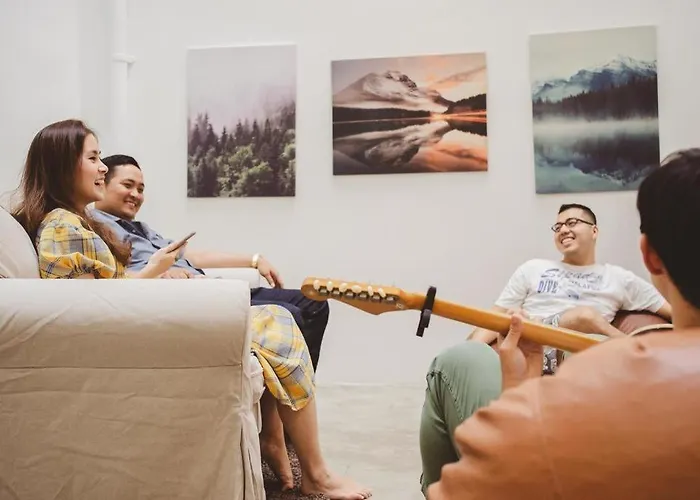 Хостел Local Time Hostel&cafe *
