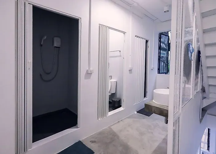 Хостел Local Time Hostel&cafe