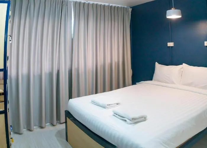 Хостел Local Time Hostel&cafe